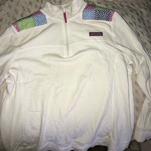 Vineyard Vines pull over